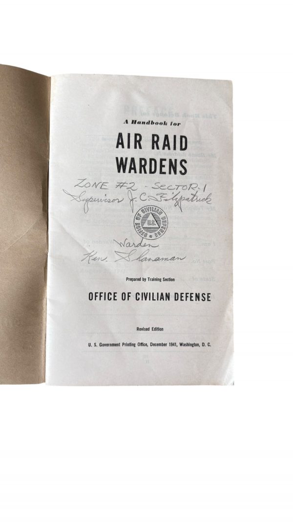 A Handbook for Air Raid Wardens 1941 Nominatif – Image 2