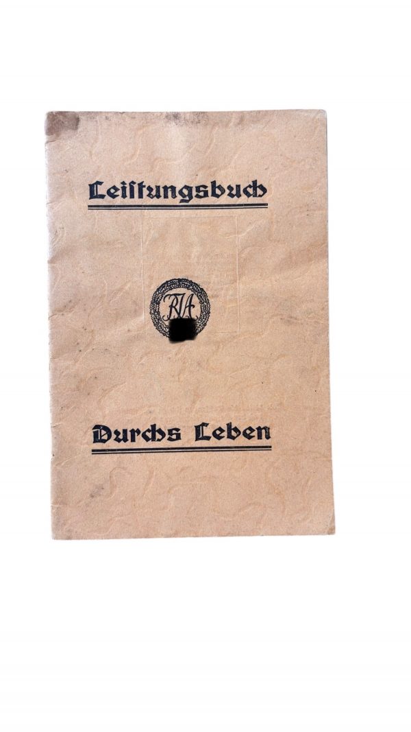 Ensemble Reichssportabzeichen 1942 Hitlerjugend – Image 10