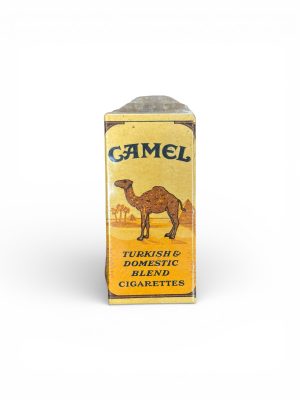 Paquet de 4 cigarettes ration Camel