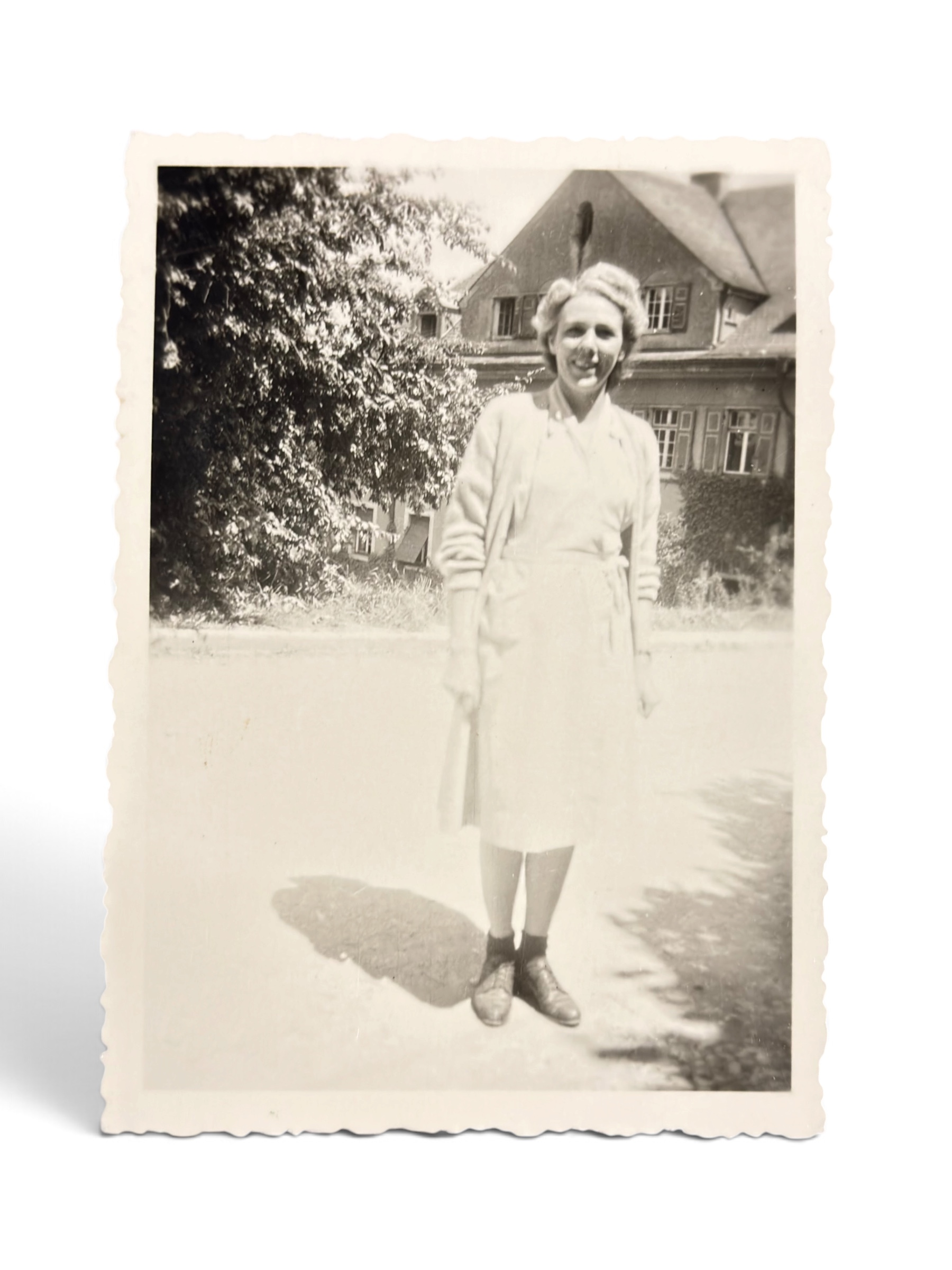 Lot 6 Photos Nurse WWII – Image 2